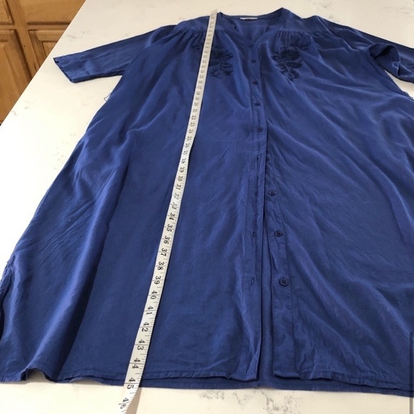 Studio CLIP button front embroidery flower T-shirt dress - Picture 13 of 16